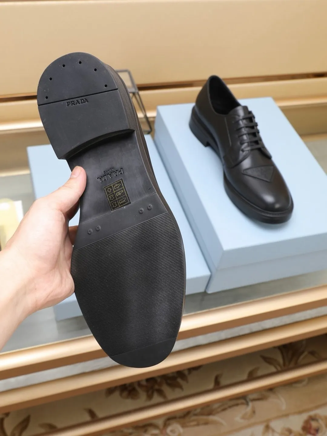 P640💰🔥《PRADA》👏Latest • High-end top brand luxury ~ purchasing agency, top quality. New fashionable business men's shoes🔜The uppers are made of original open-edge beaded cowhide➕cowhide·lining, with fine workmanship. The original stylish and soft combination wear-resistant and non-slip outsole is light and comfortable on the feet. The real thing looks better in real life. Size: 38/45